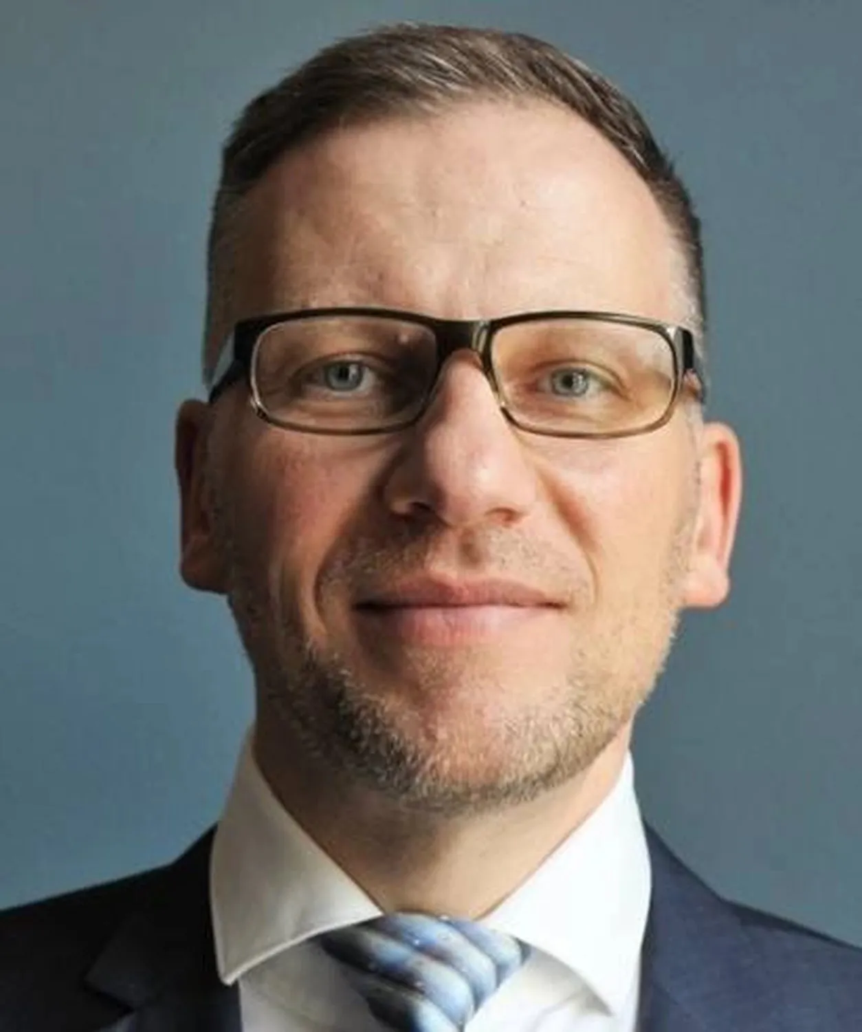 Privatpraxis Dr. Kusian - Henry Kusian